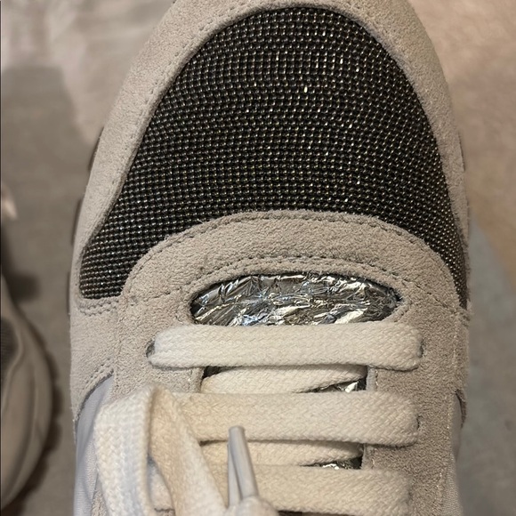 Brunello Cucinelli White and Black Sneakers with Vintage Style - Picture 2 of 10